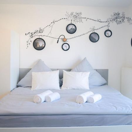 Room 4 Art Appartments Nr.1 In Vienna Center Екстер'єр фото