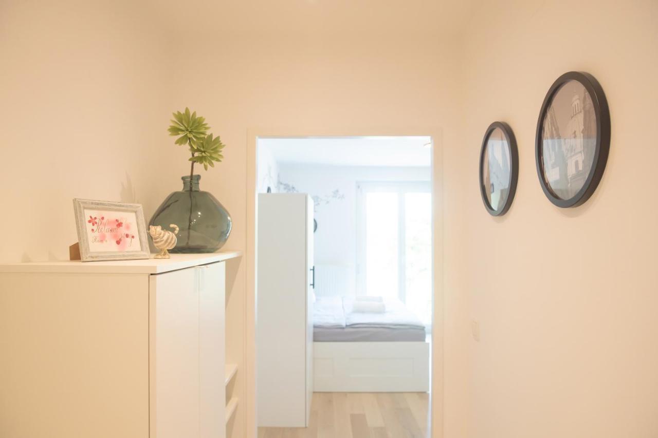 Room 4 Art Appartments Nr.1 In Vienna Center Екстер'єр фото